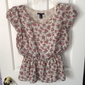 Top forever 21 with flowers and a cinched waist